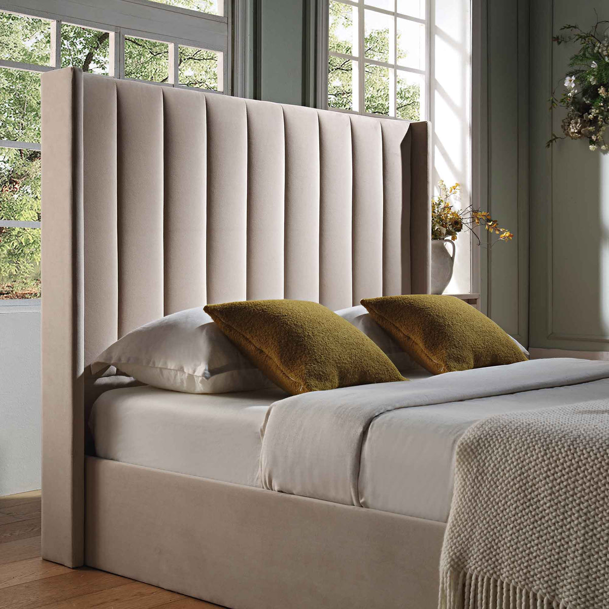 Wilton Ottoman Storage Bed in Champagne Velvet